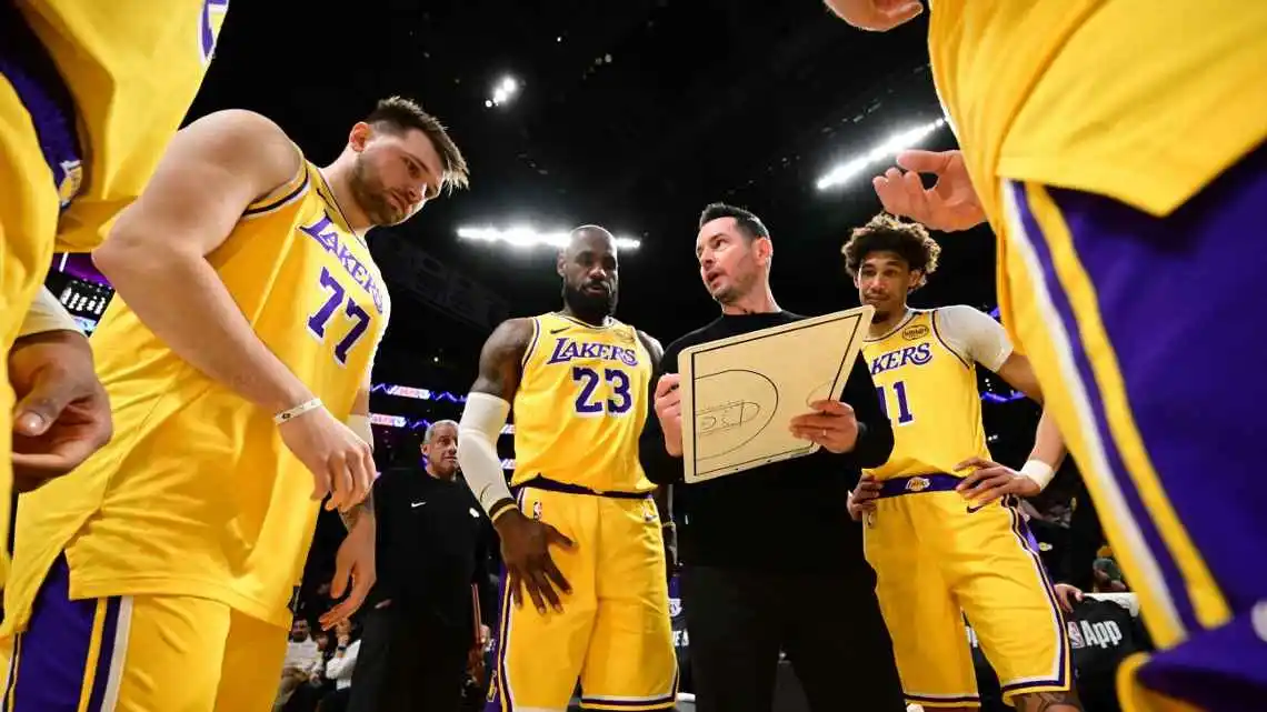 开云体育赛事直播官网关于詹姆斯重要时刻出色发挥，中国队带队取胜！赛场气氛高涨的信息